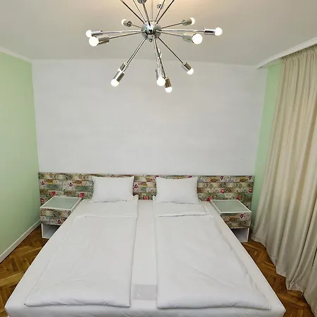 Apartment Chaika Warna